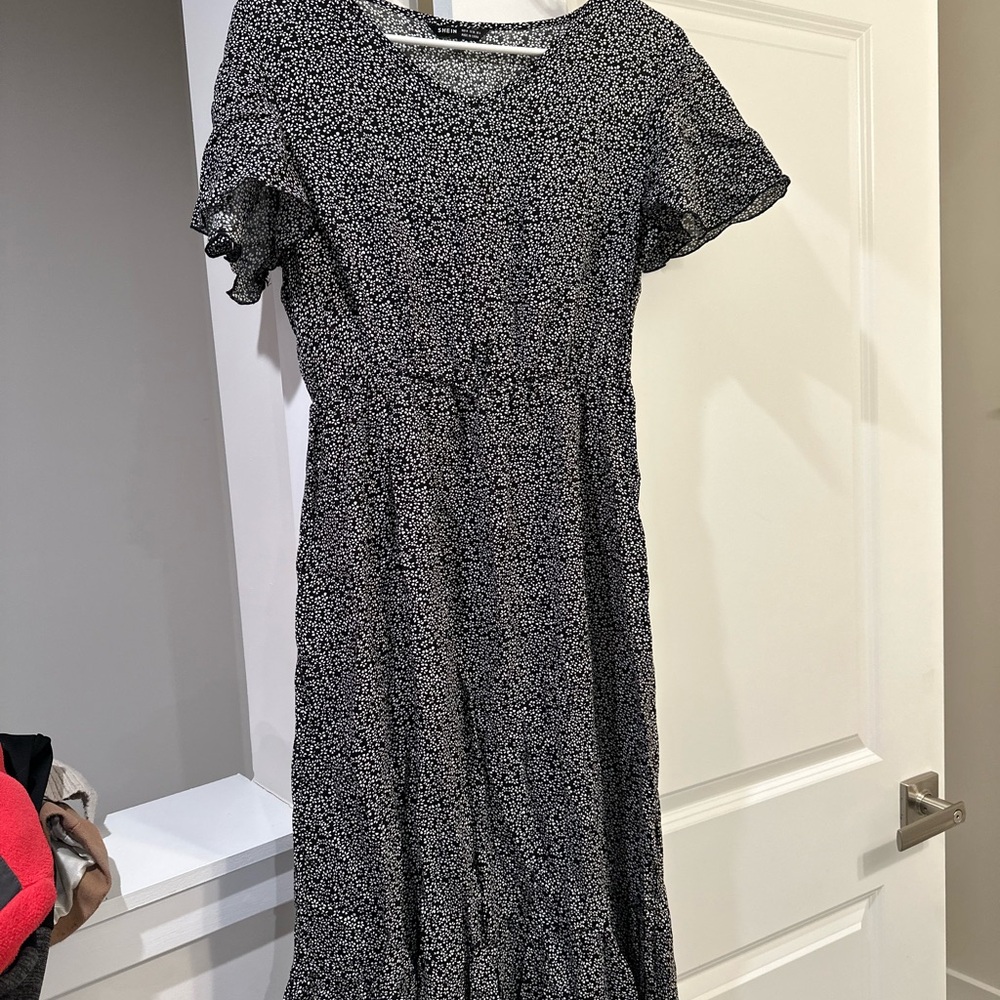 SHEIN Black and White Patterned Midi Dress